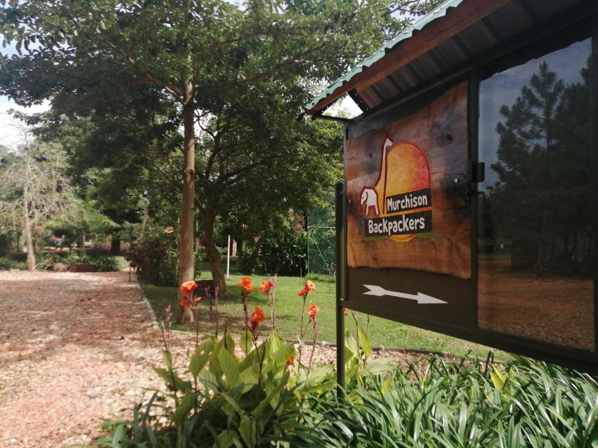 Murchison Backpackers Masindi エクステリア 写真